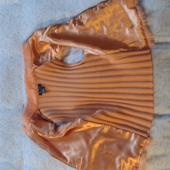 Rabbit Fur Vest in Orange XS - Picture 3 of 5